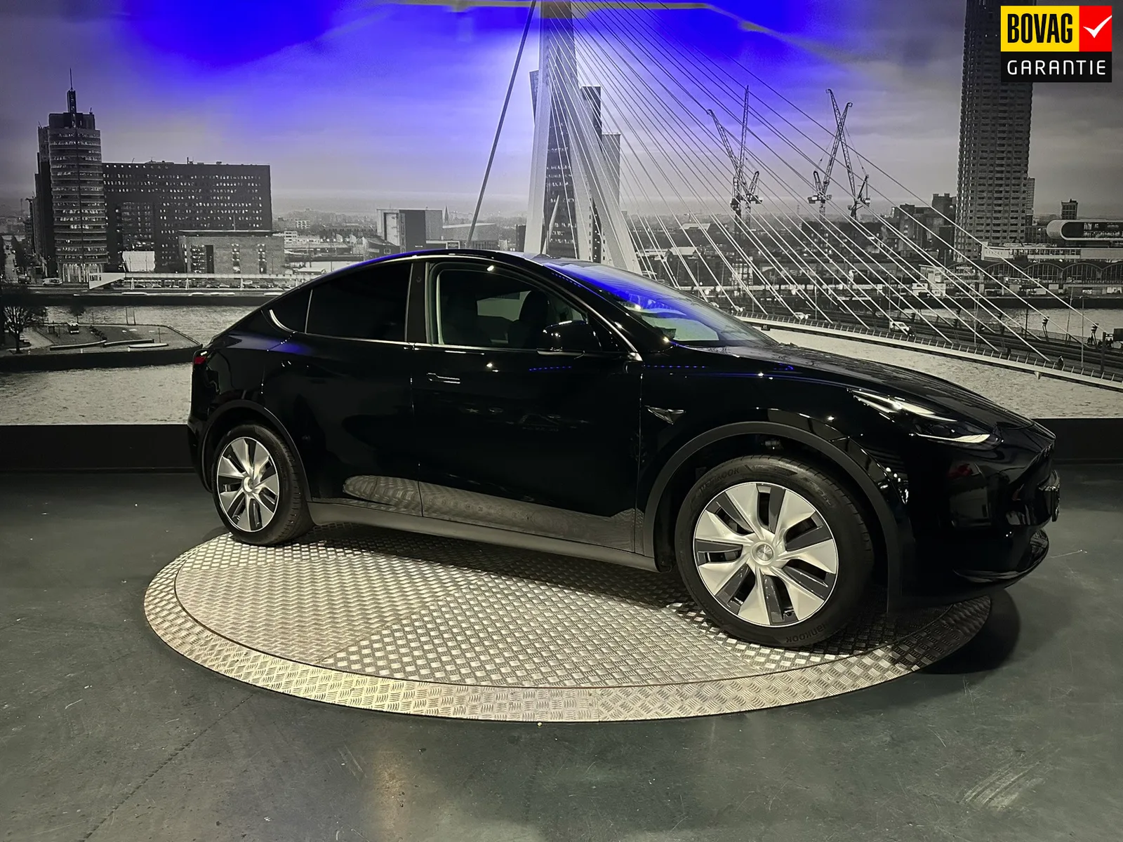 Tesla Model Y (2023) — foto 1