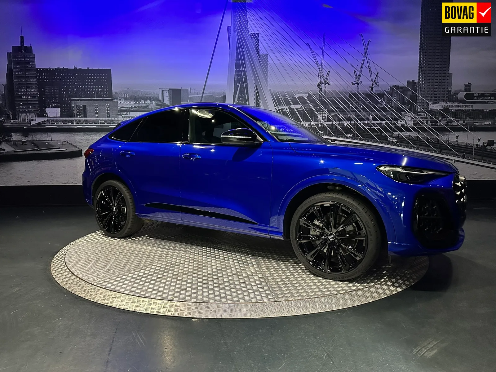 Audi Q5 Sportback (2025) — foto 1