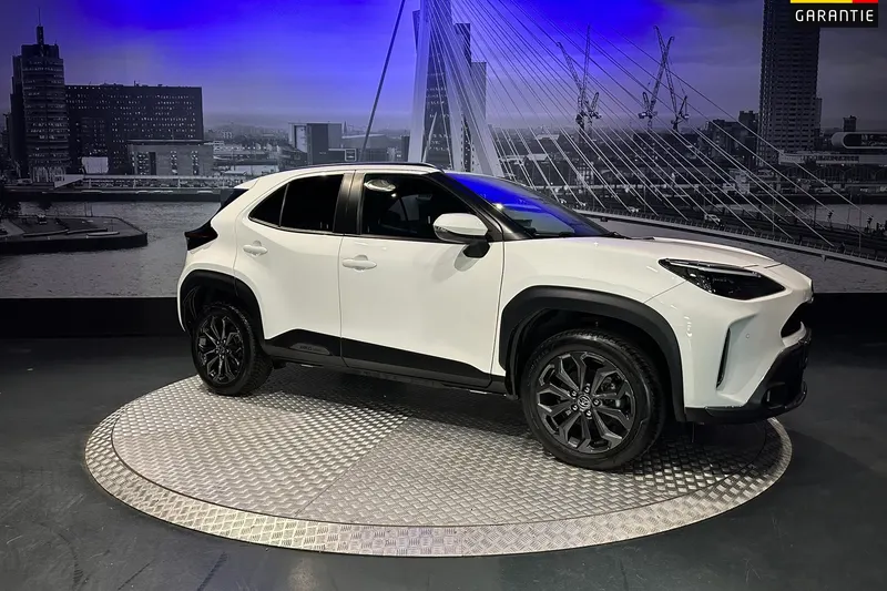 Toyota Yaris Cross (2023)