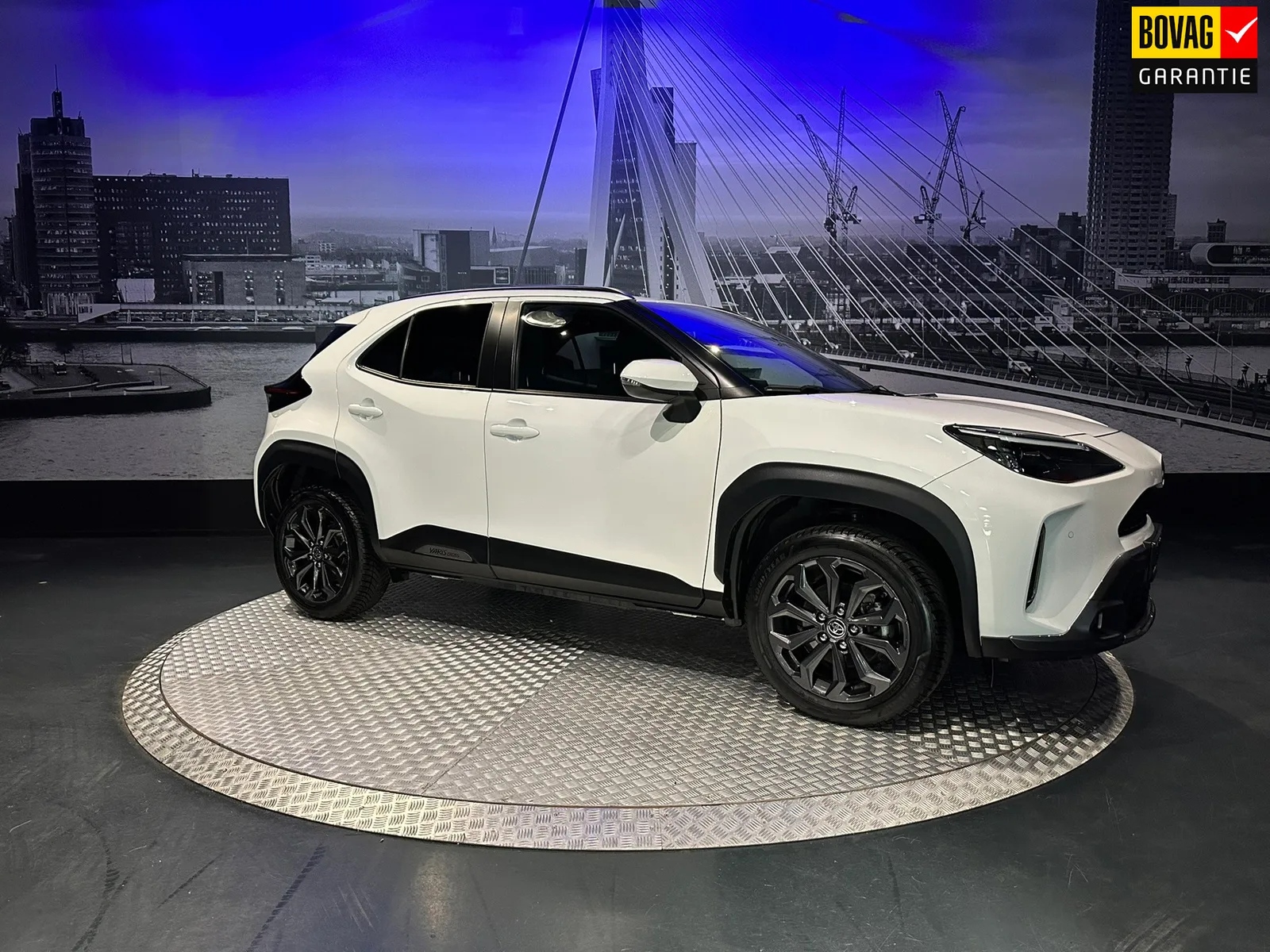 Toyota Yaris Cross (2023) — foto 1