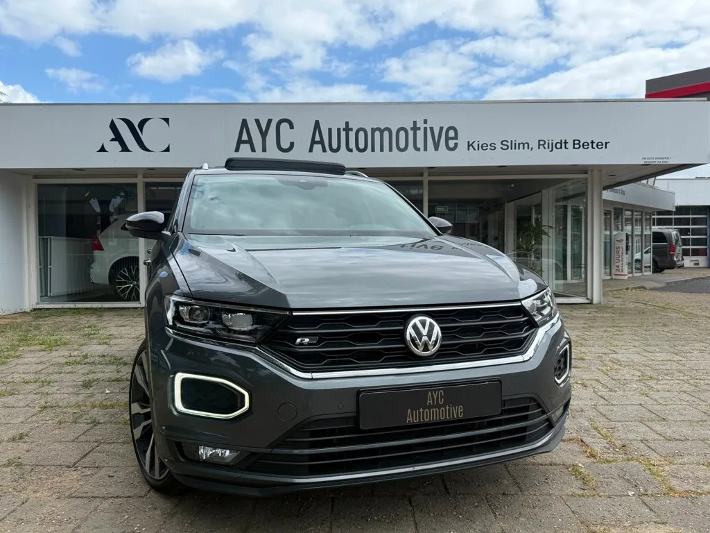 Volkswagen T-Roc (2019) — foto 1