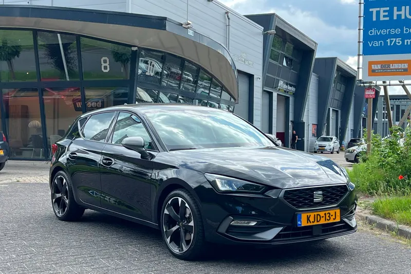 SEAT Leon (2023)