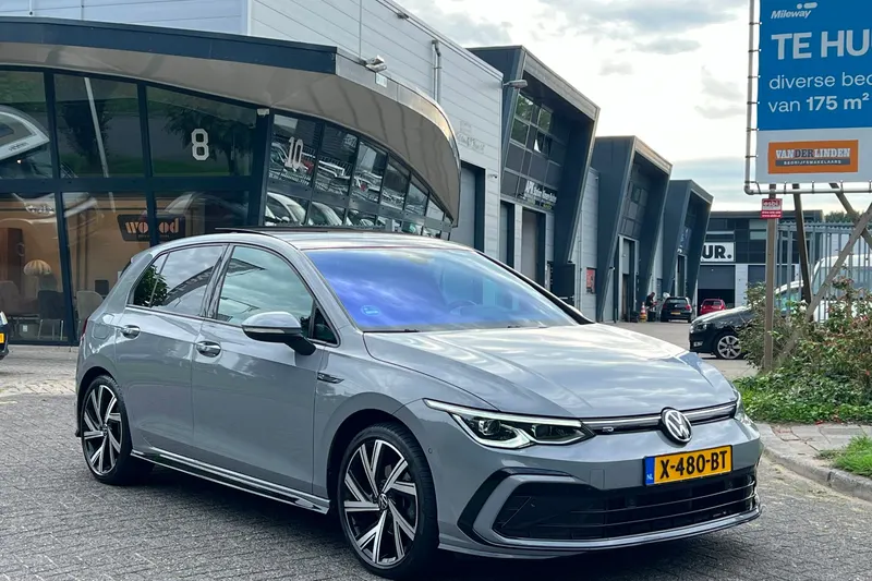Volkswagen Golf (2020)