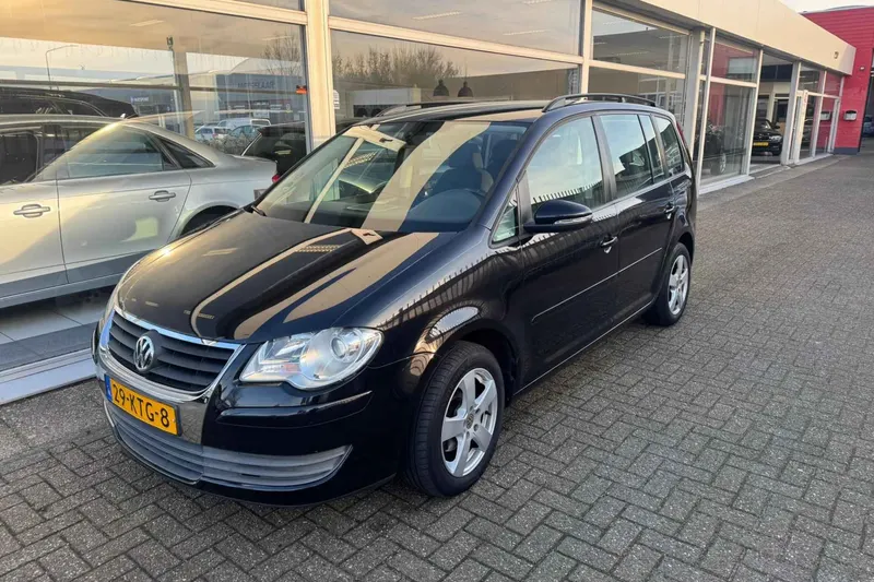 Volkswagen Touran (2010)