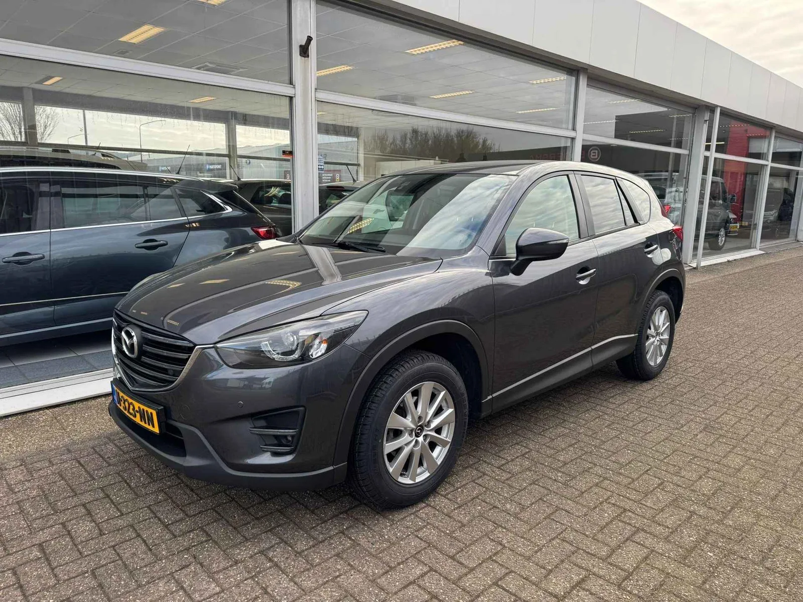 Mazda CX-5 (2017) — foto 1