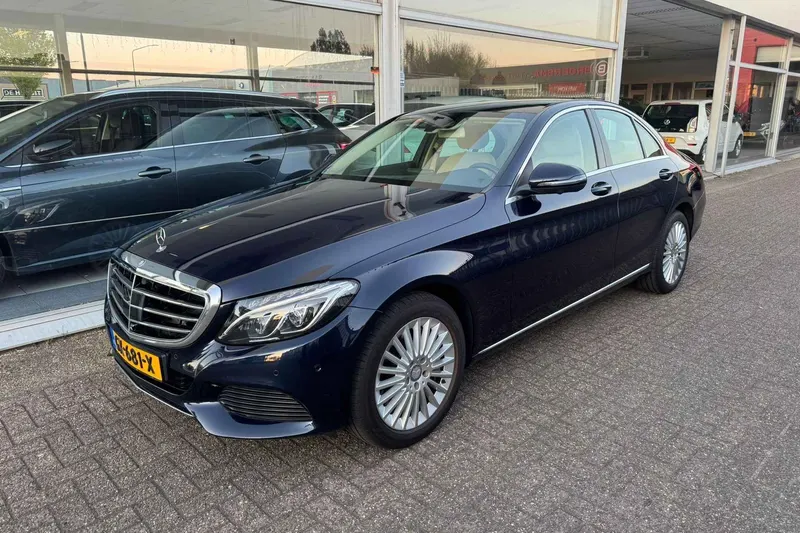 Mercedes-Benz C-Klasse (2015)