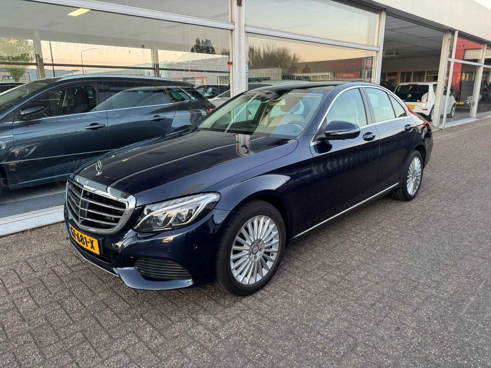 Mercedes-Benz C-Klasse (2015) — foto 1