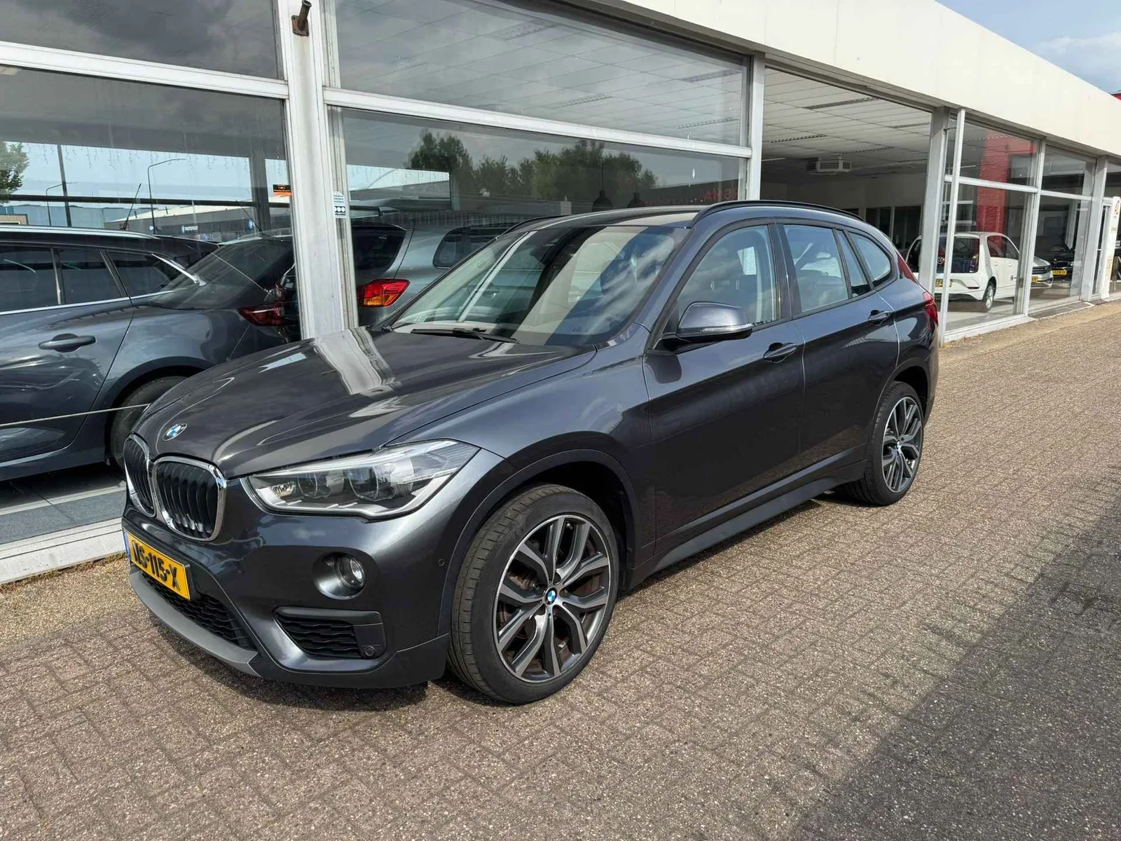 BMW X1 (2017) — foto 1