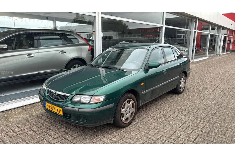 Mazda 626 (1999)