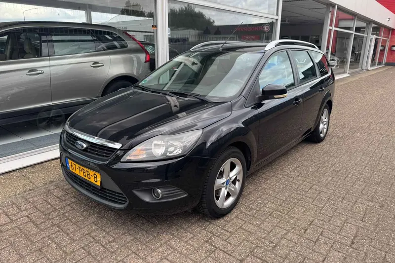 Ford Focus (2011)