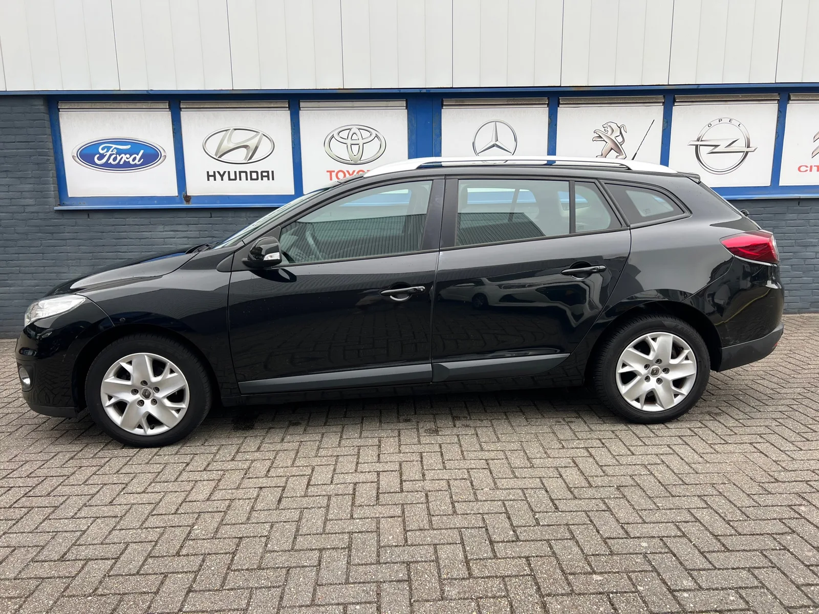 Renault Mégane (2012) — foto 1