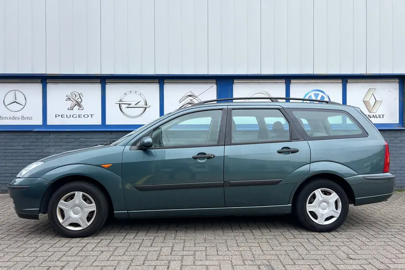 Ford Focus (2003)