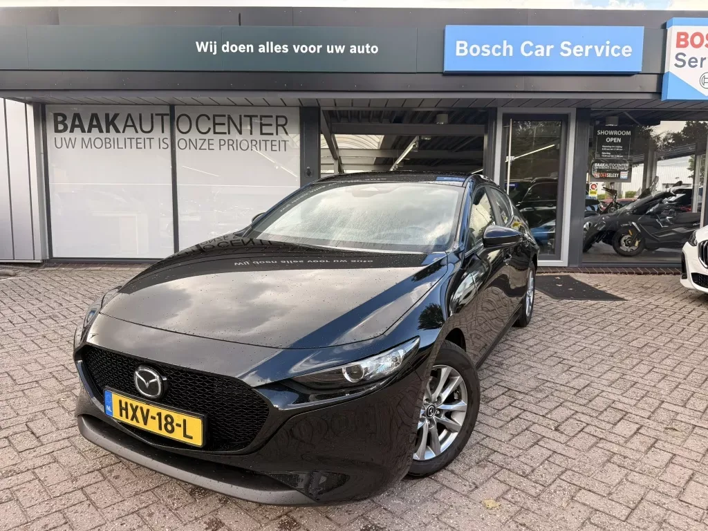 Mazda 3 (2025) — foto 1