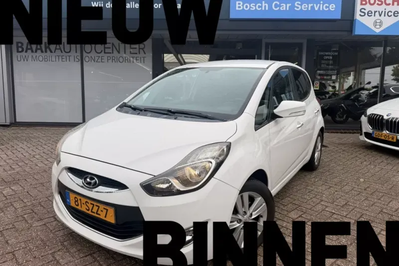Hyundai ix20 (2012)