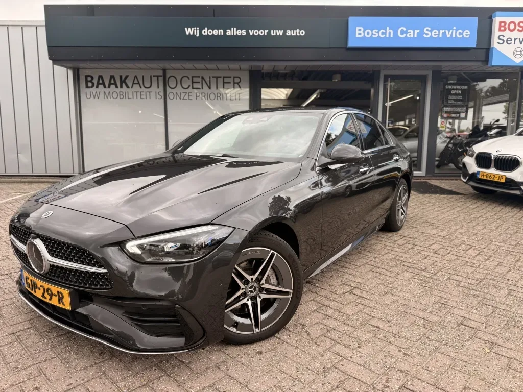 Mercedes-Benz C-Klasse (2024) — foto 1