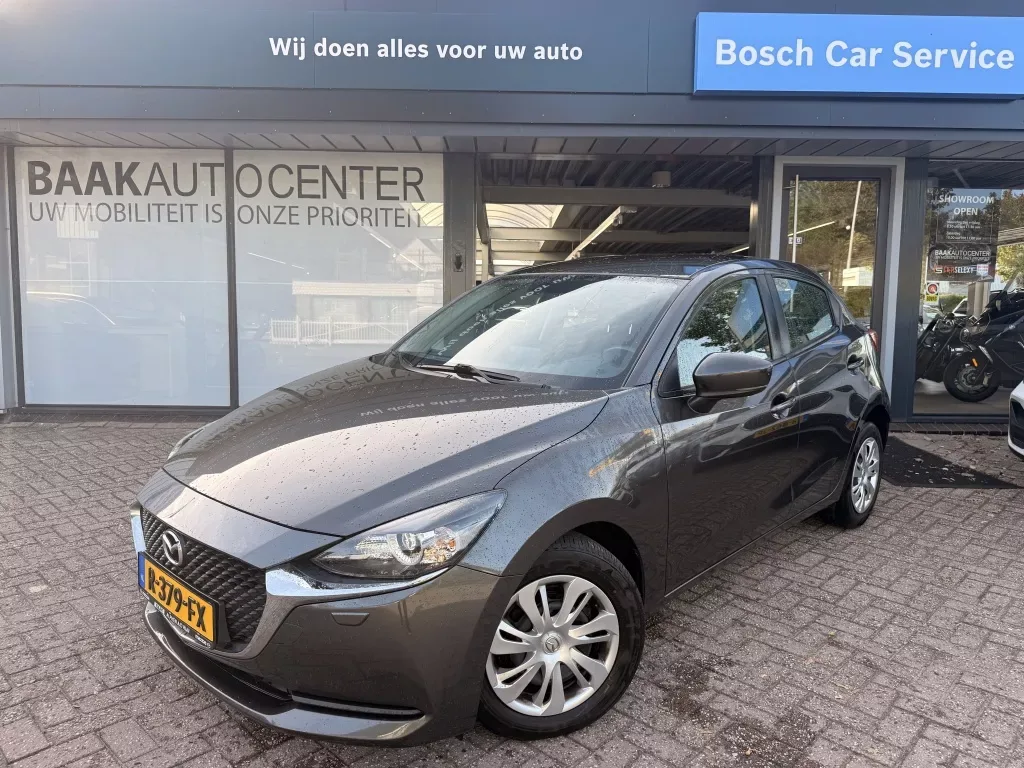 Mazda 2 (2022) — foto 1
