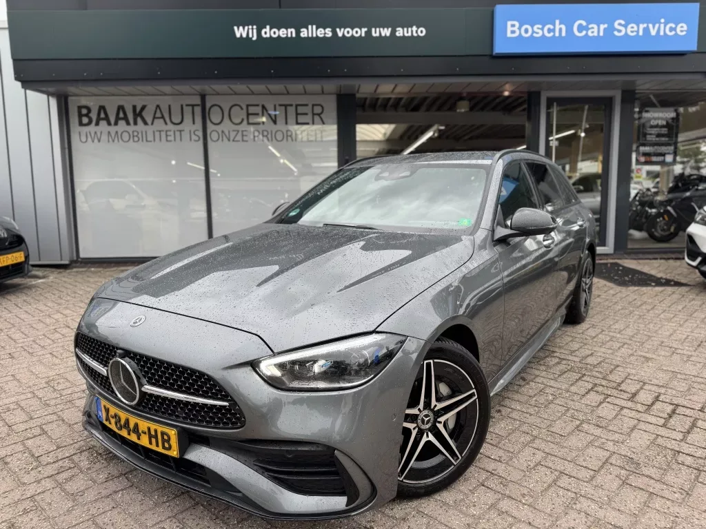 Mercedes-Benz C-Klasse (2023) — foto 1