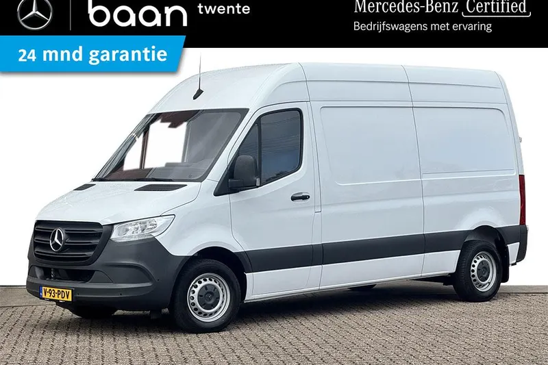 Mercedes-Benz Sprinter (2023)