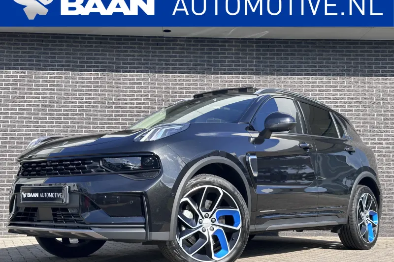 Lynk & Co 01 (2023)