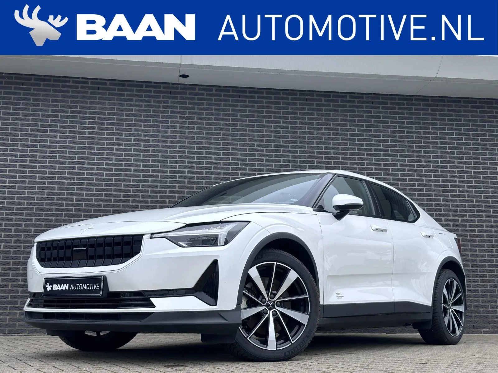 Polestar 2 (2023) — foto 1