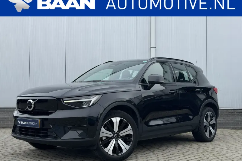 Volvo XC40 (2022)