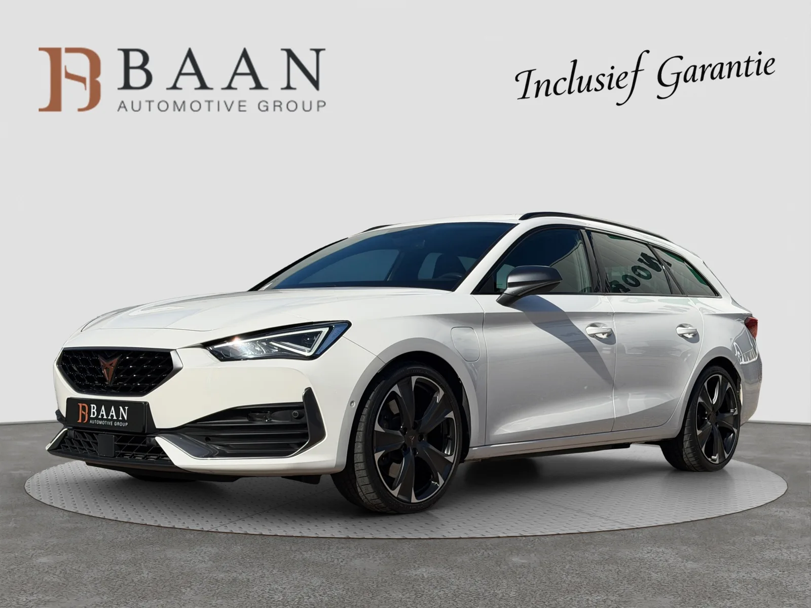 CUPRA Leon Sportstourer (2022) — foto 1