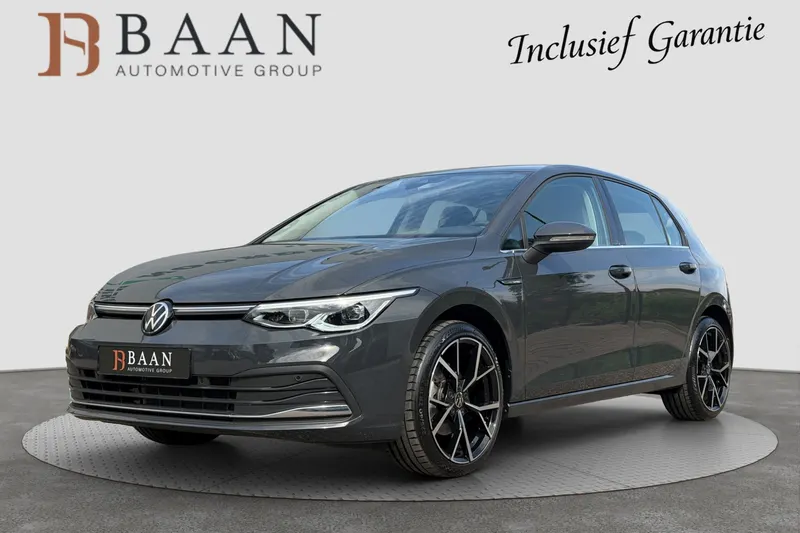 Volkswagen Golf (2024)