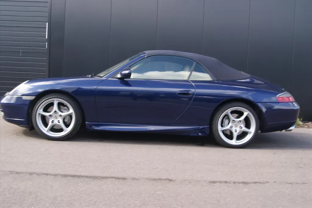 Porsche 911 (2001) — foto 1