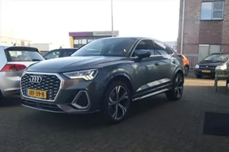 Audi Q3 Sportback (2021)