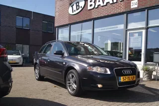 Audi A4 (2006) — foto 1