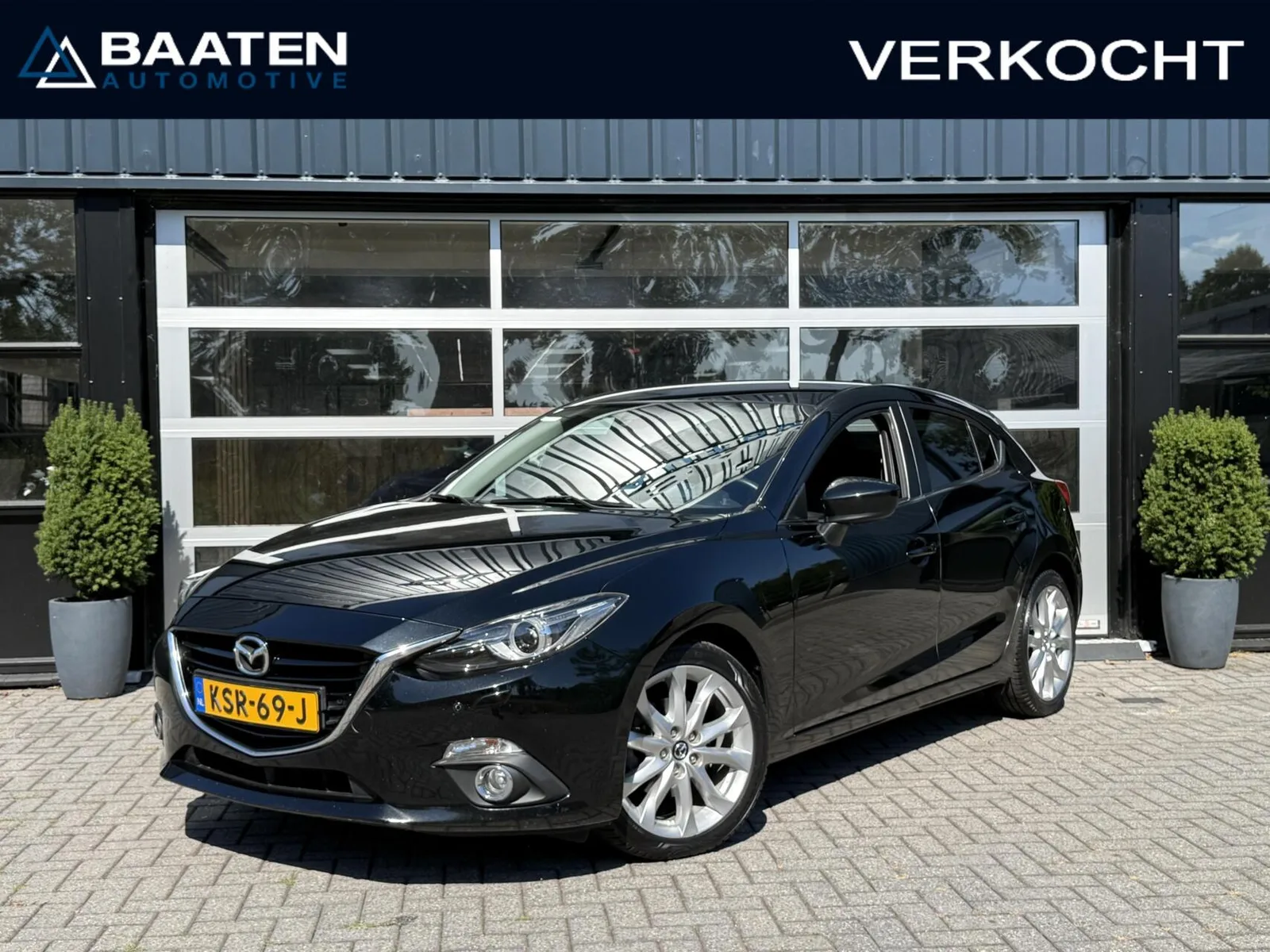 Mazda 3 (2014) — foto 1