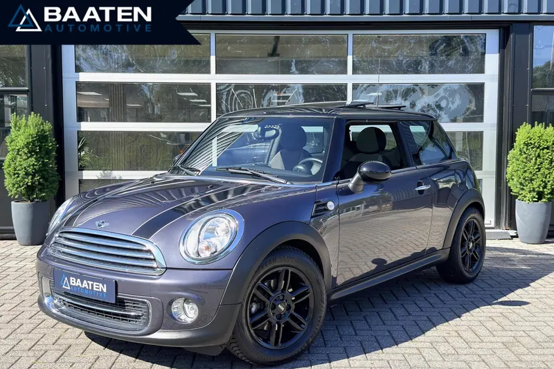 MINI Cooper (2012)