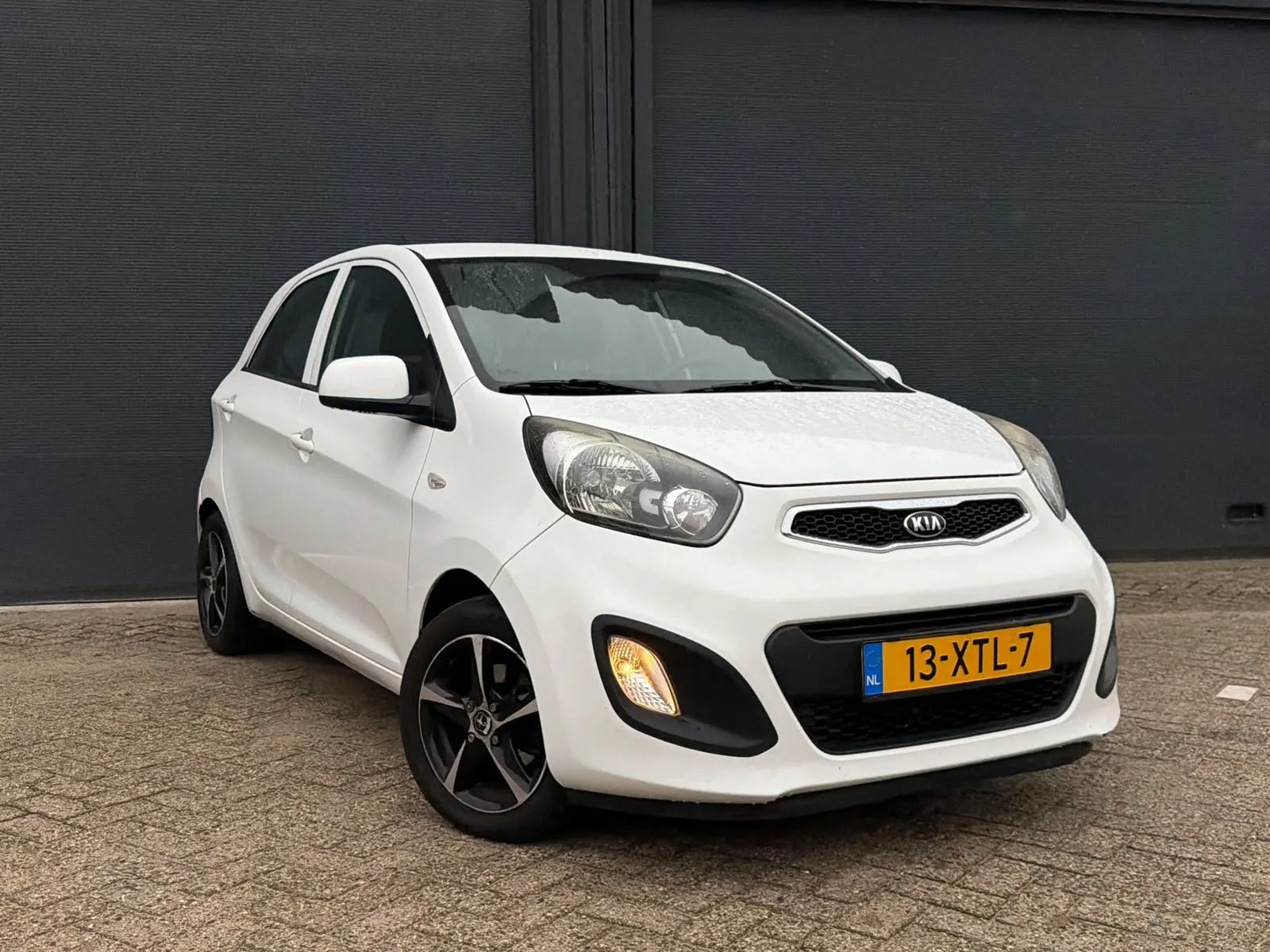 Kia Picanto (2012) — foto 1