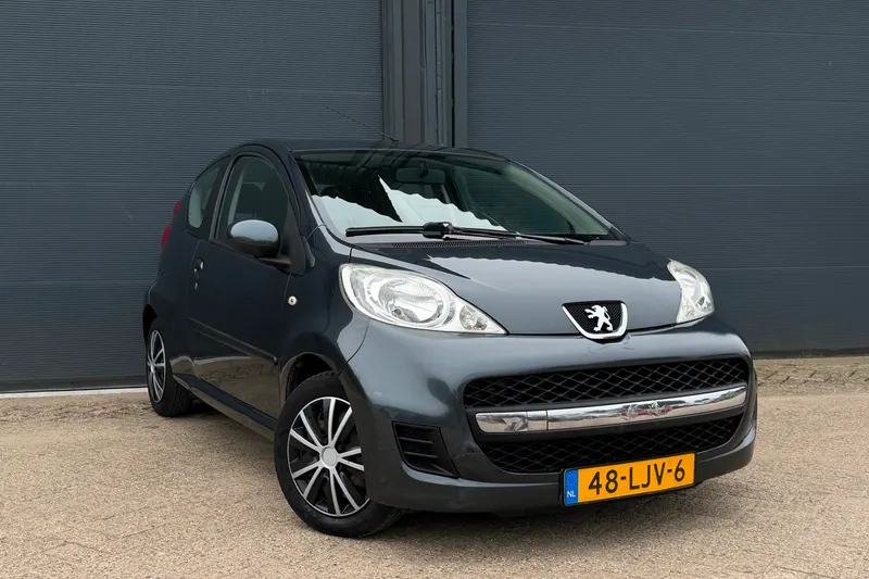 Peugeot 107 (2010)