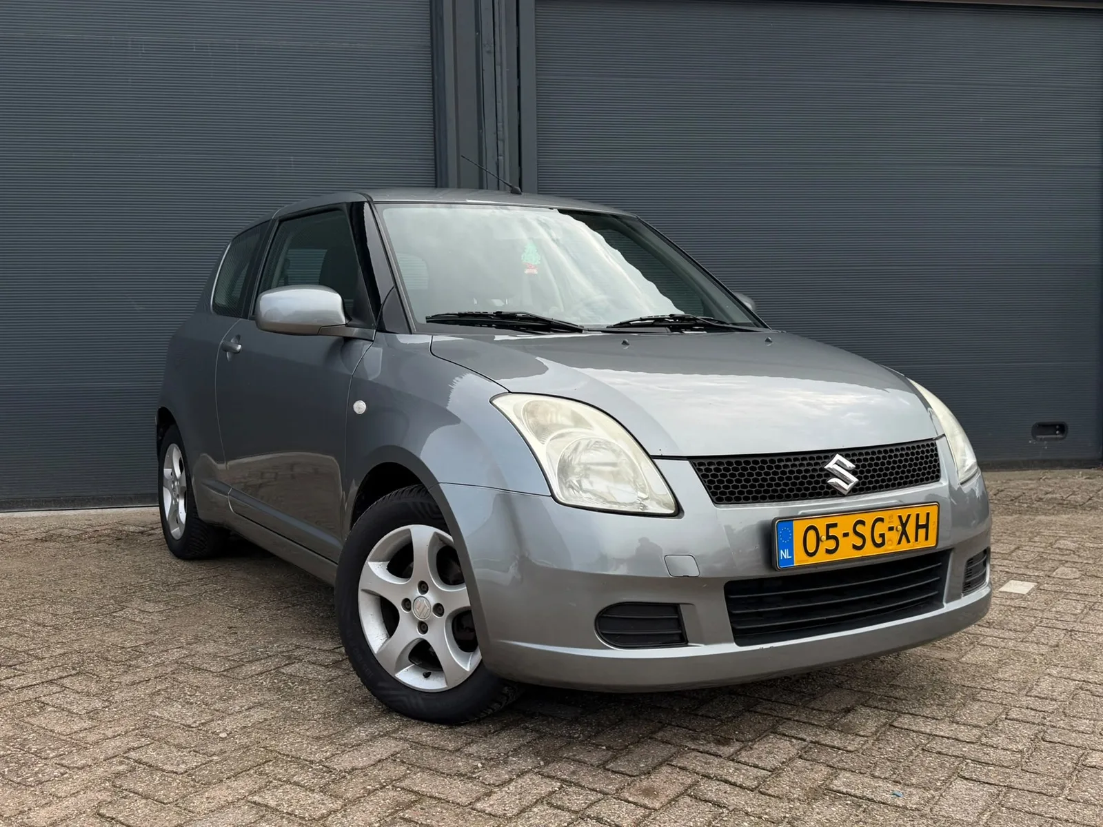 Suzuki Swift (2006) — foto 1