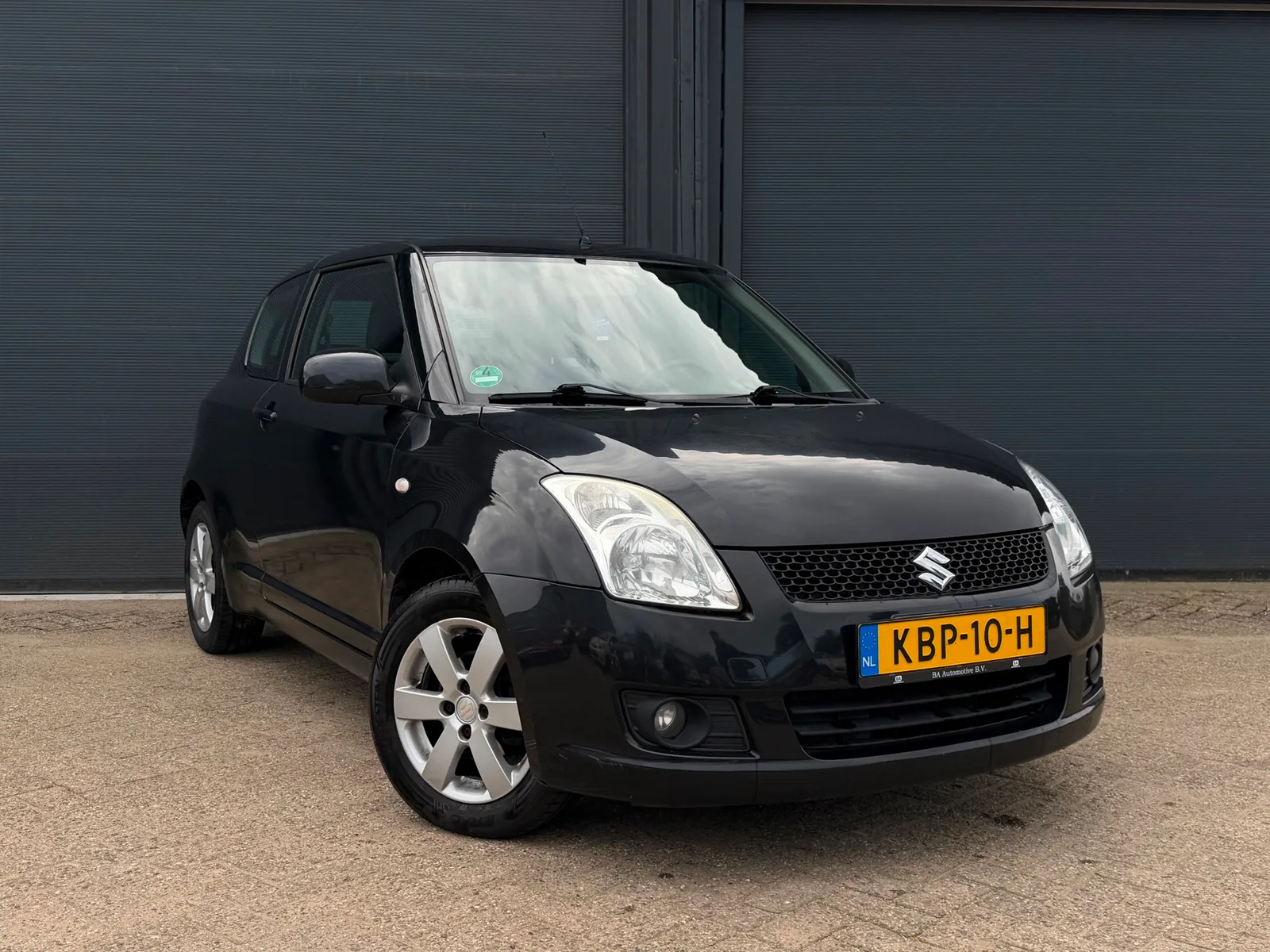 Suzuki Swift (2010) — foto 1