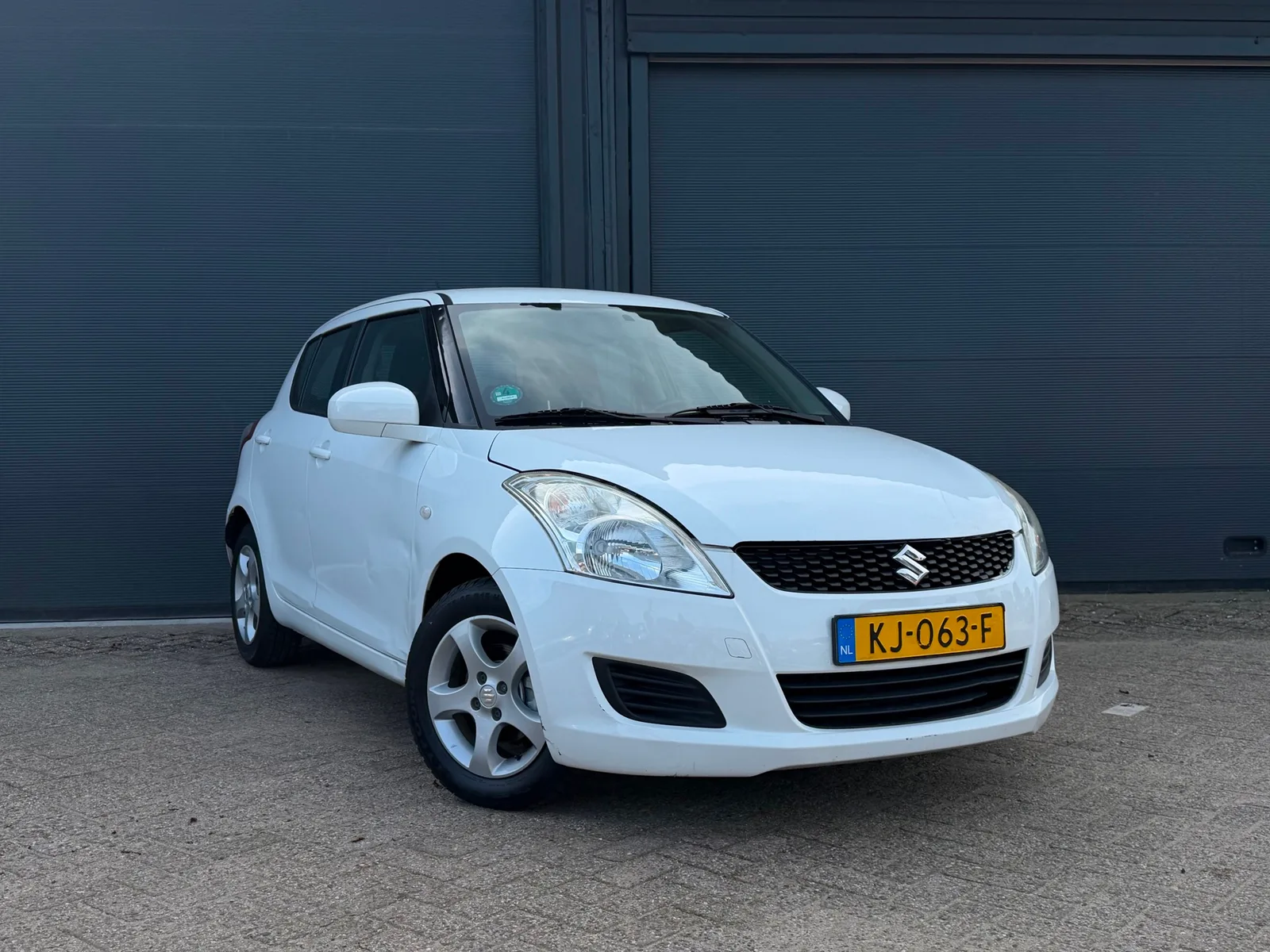 Suzuki Swift (2010) — foto 1