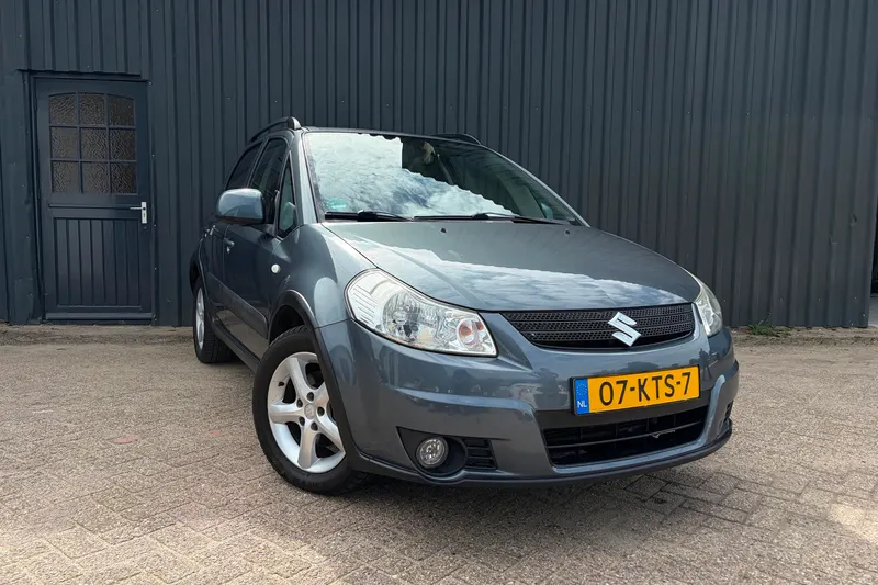 Suzuki SX4 (2010)