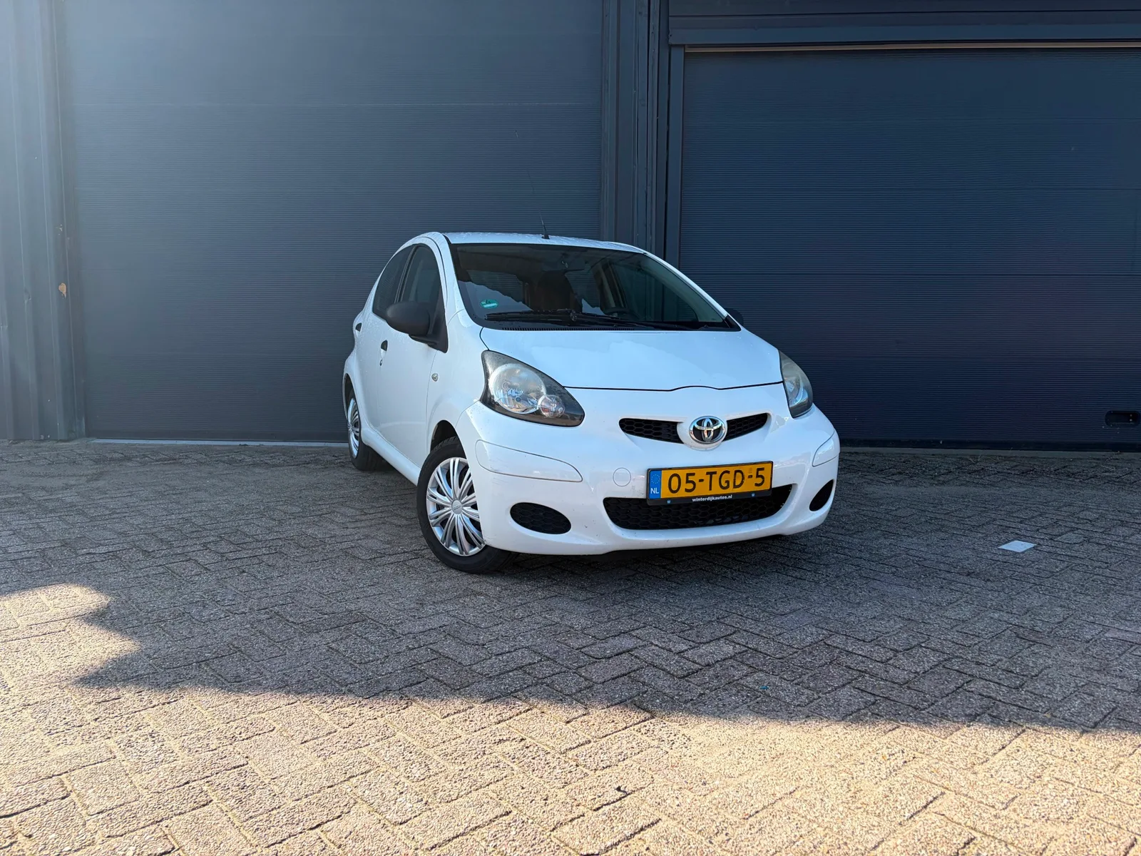 Toyota Aygo (2012) — foto 1