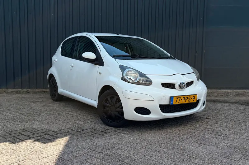 Toyota Aygo (2011)