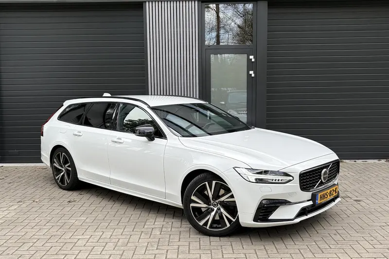 Volvo V90 (2021)