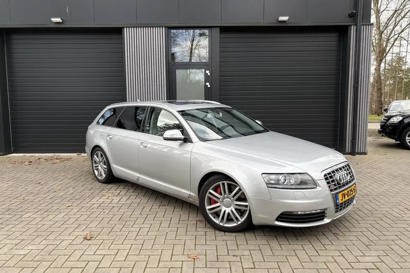 Audi A6 (2010)