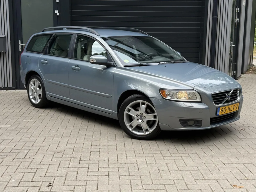 Volvo V50 (2009) — foto 1