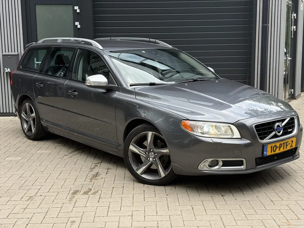 Volvo V70 (2011) — foto 1