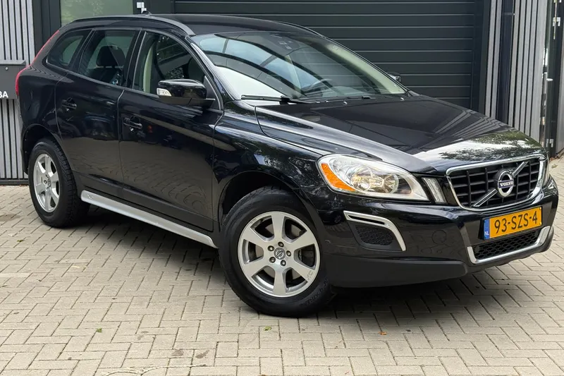 Volvo XC60 (2012)