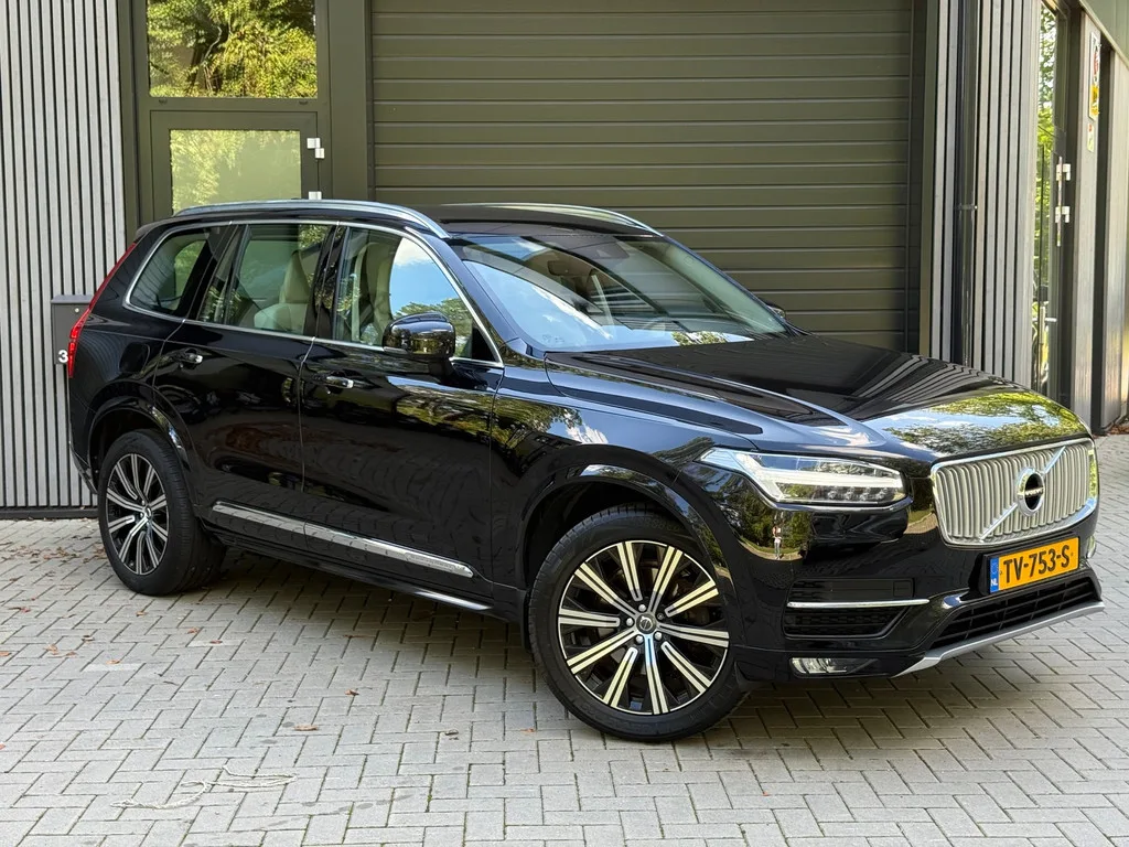Volvo XC90 (2016) — foto 1