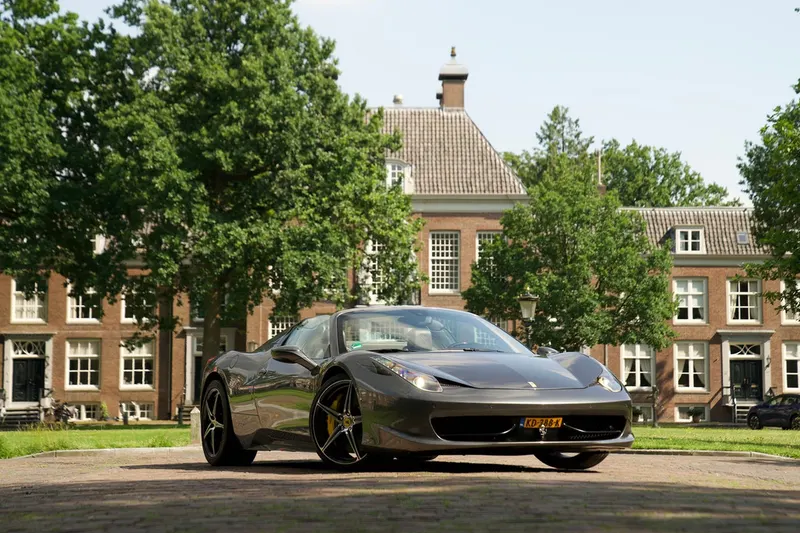 Ferrari 458 (2012)