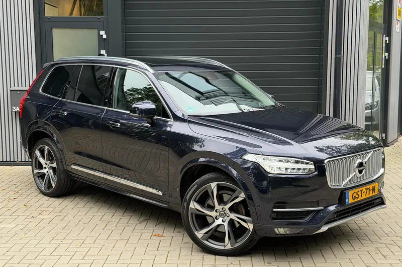Volvo XC90 (2016)