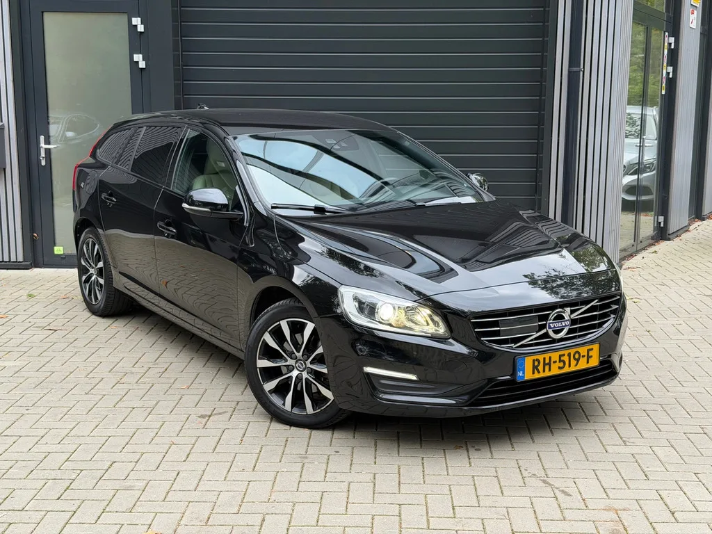Volvo V60 (2017) — foto 1