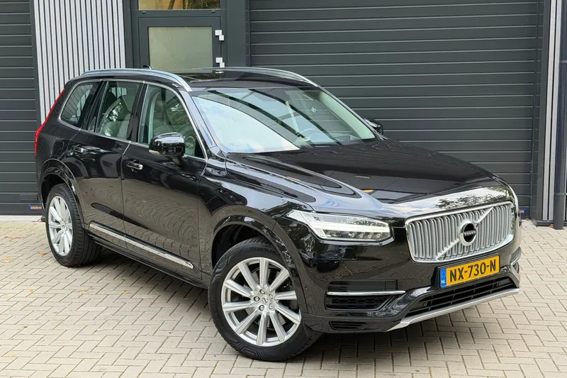 Volvo XC90 (2016)